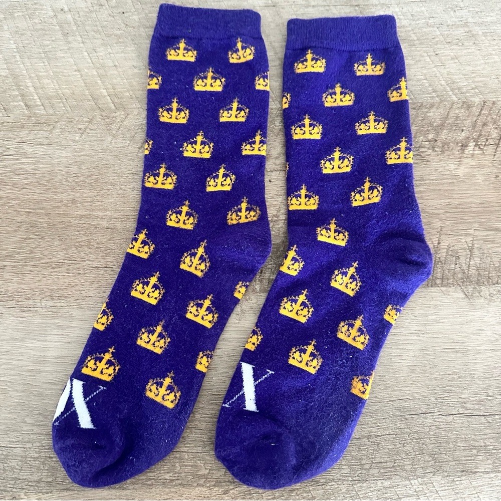 SIX musical Purple Crown Patterned Socks for a teenage girl